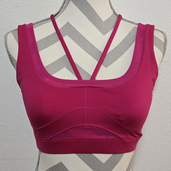 FABLETICS Motion365+ Mesh Medium Impact Sports Bra In Jazzercise Pink Size Small - Picture 1 of 16